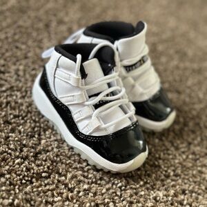 Retro Jordan 11